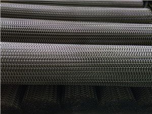 Ruostumattomasta teräksestä valmistettu verkkovyö